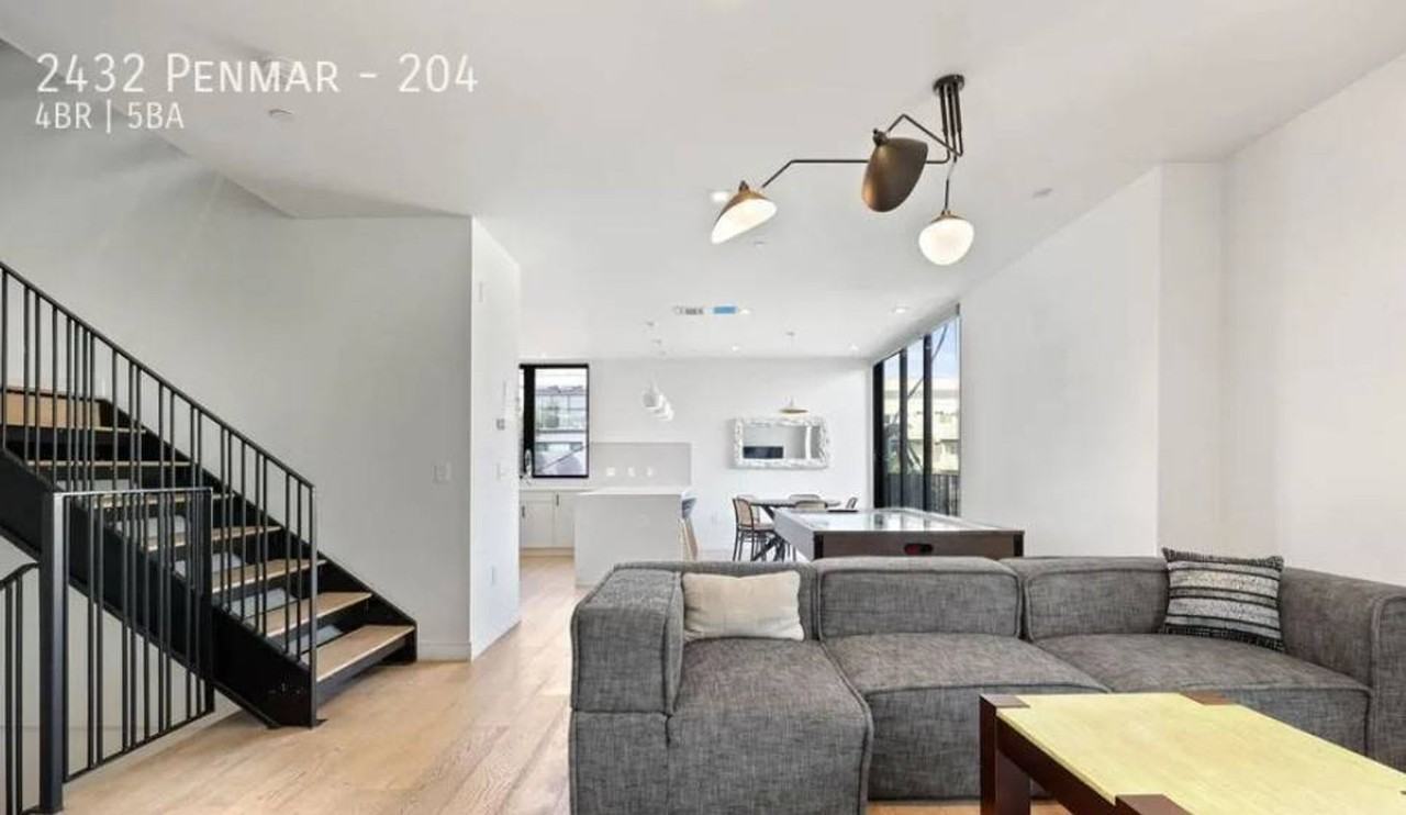 2432 Penmar Ave #204 - Photo 3 of 24