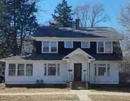 featured image of 1029 Wood St