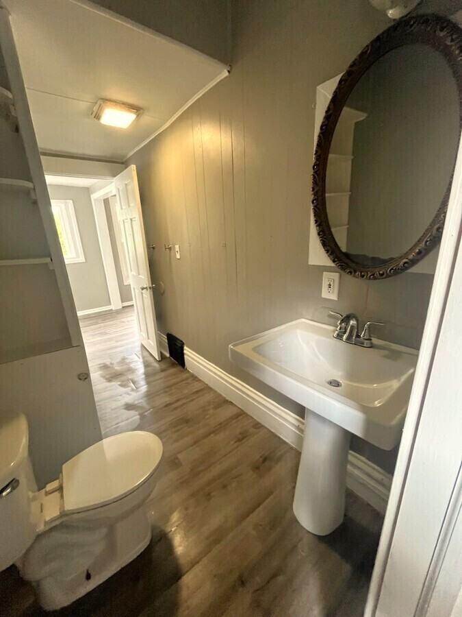 342 Marion Ave Nw - Photo 4 of 9