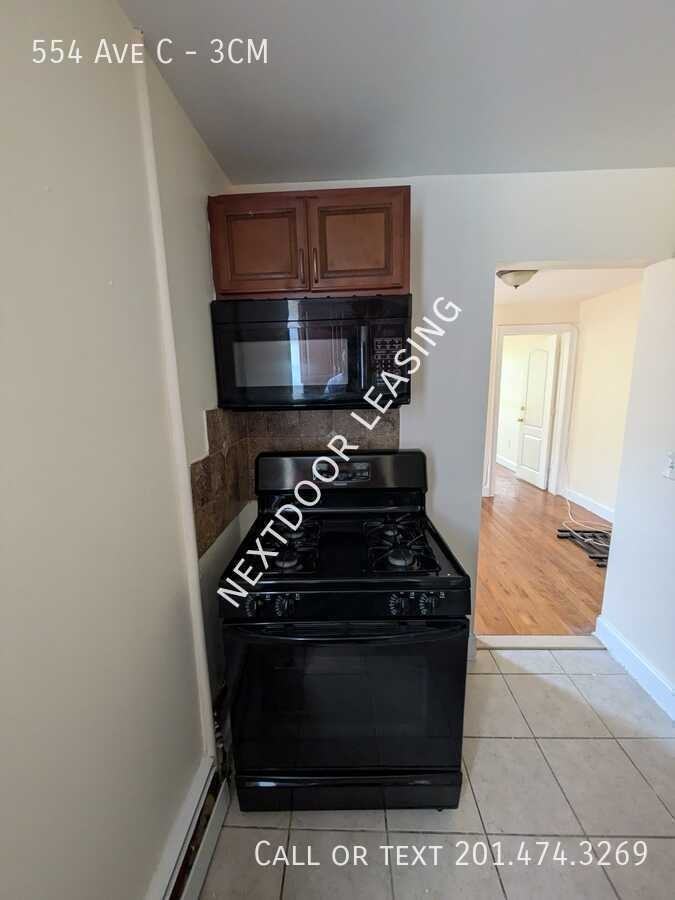554 Avenue C #3CM - Photo 2 of 10