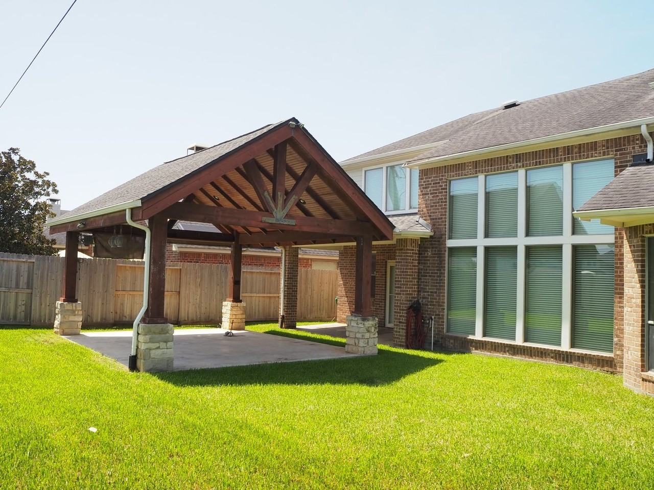 28607 Green Hedge Dr - Photo 4 of 37