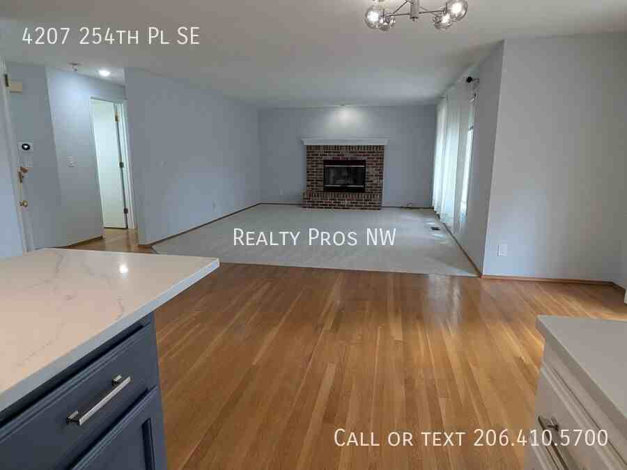 4207 254th Pl Se - Photo 7 of 25