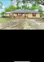 featured image of 2101 Lisa Cir