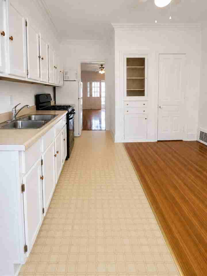 346 S Rose St #C