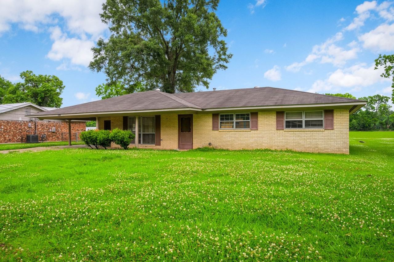 5601 Jeff Davis Dr - Photo 3 of 7