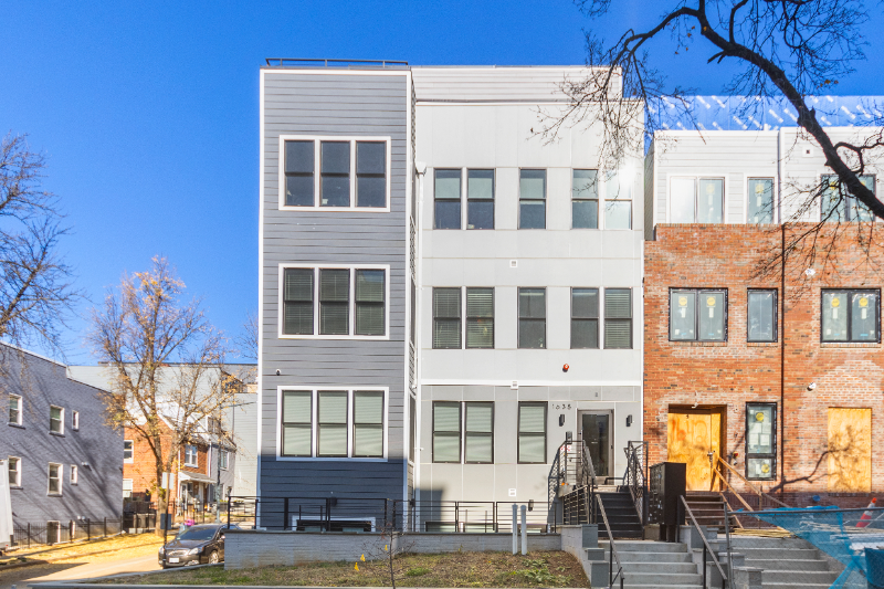 1638 K St Ne #202