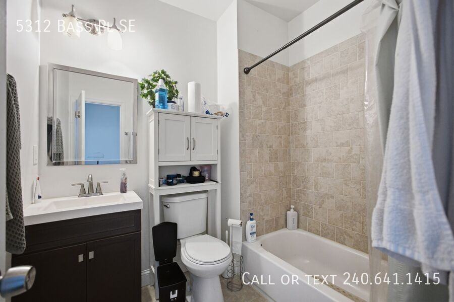 5312 Bass Pl Se - Photo 3 of 29