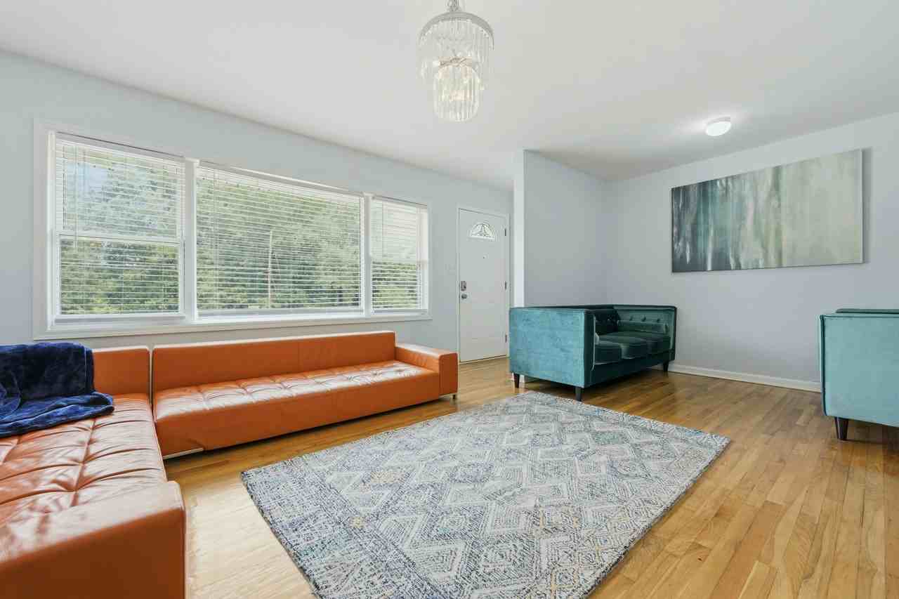 3014 Rollingwood Ct Se - Photo 3 of 27
