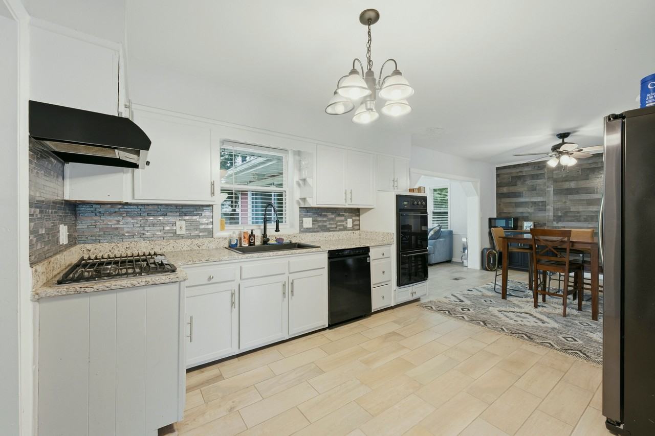 3014 Rollingwood Ct Se - Photo 6 of 27