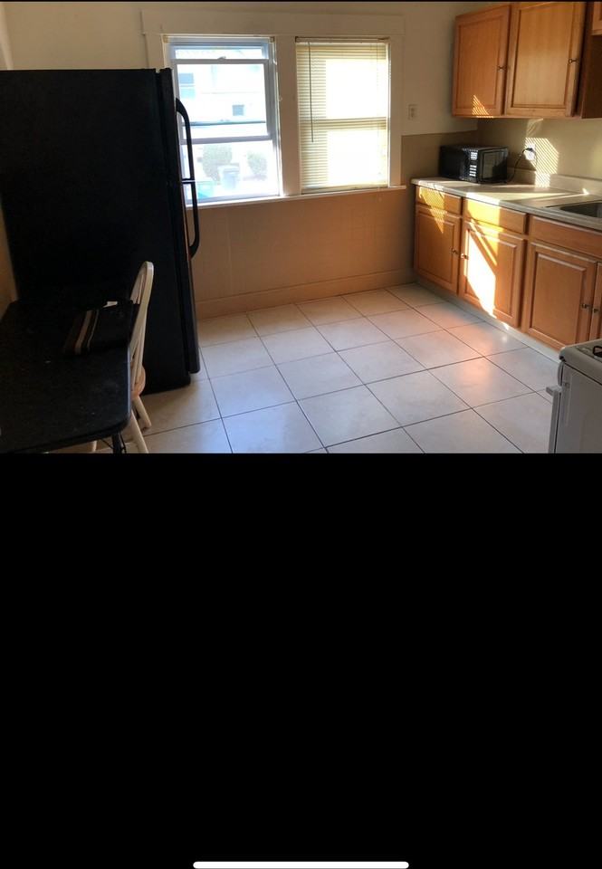 200 Englewood Ave #2 - Photo 2 of 9