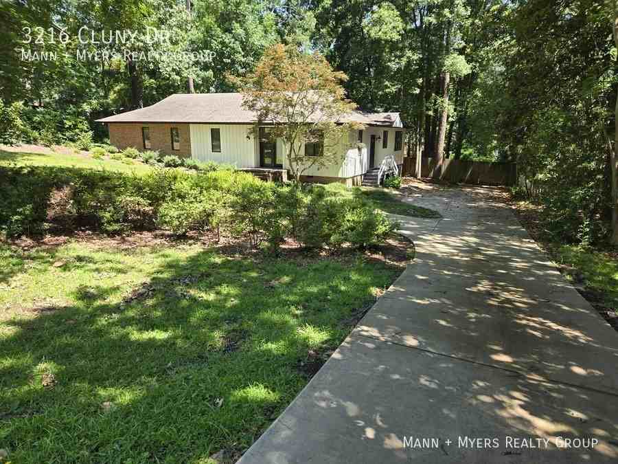 3216 Cluny Dr - Photo 2 of 42