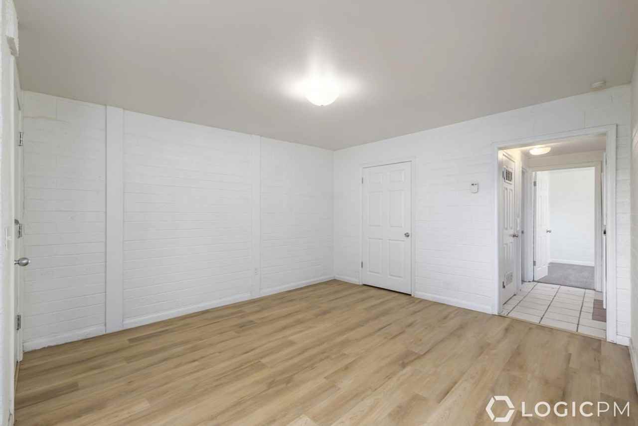 2769 S 200 E - Photo 5 of 15