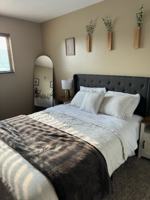 featured image of 110 10th St S #18