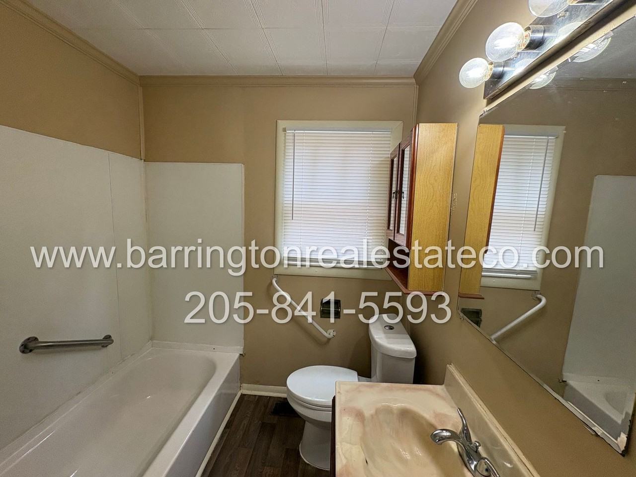 924 Dartmouth Ct - Photo 4 of 4