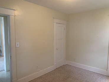 216 W Evers Ave - Photo 7 of 17