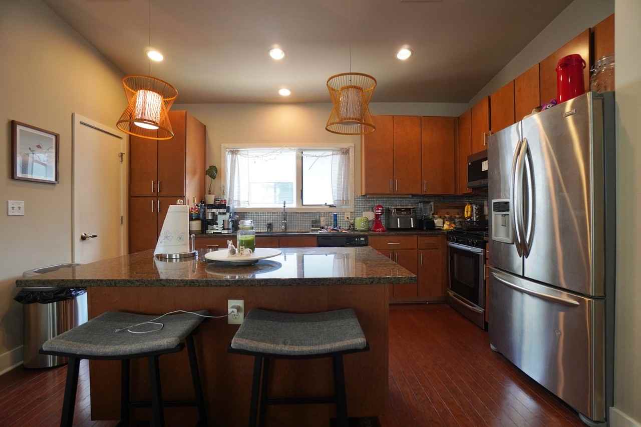 1702 S Lamar Blvd #24 - Photo 5 of 20