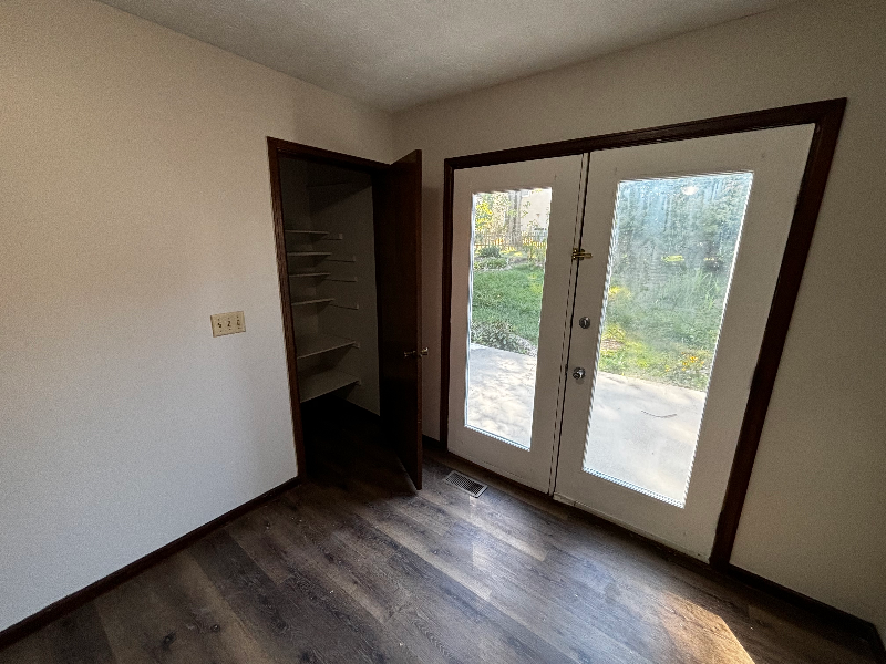 23 Groton Dr - Photo 6 of 15