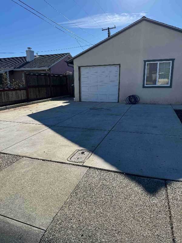 1831 Vermont St - Photo 3 of 13