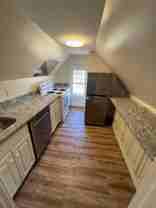 79 College St #3A - Photo 1 of 1