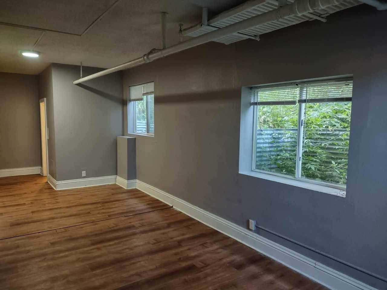 3042 13th Ave S #2 - Photo 3 of 11