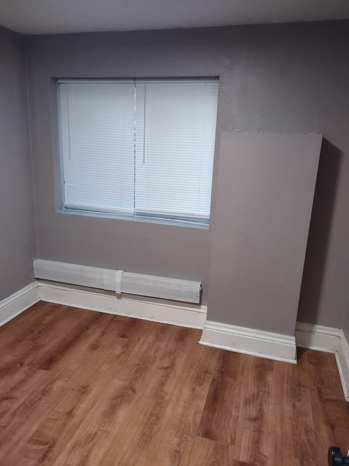 3042 13th Ave S #2 - Photo 5 of 11