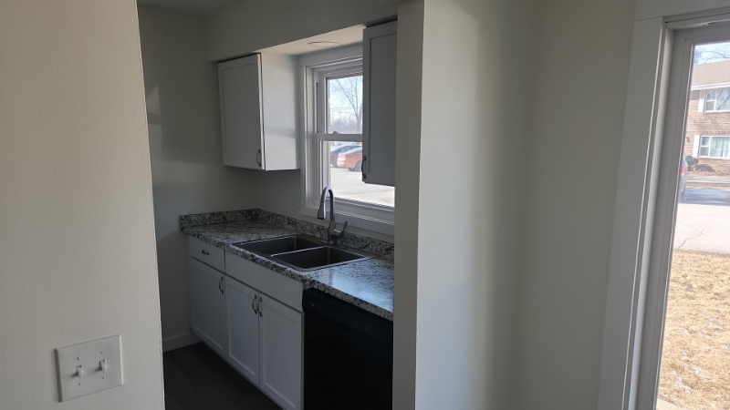 1336 Camden Way - Photo 6 of 8