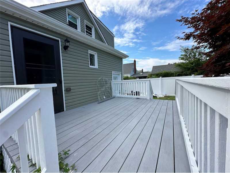 143 Church Ave - Photo 2 of 8