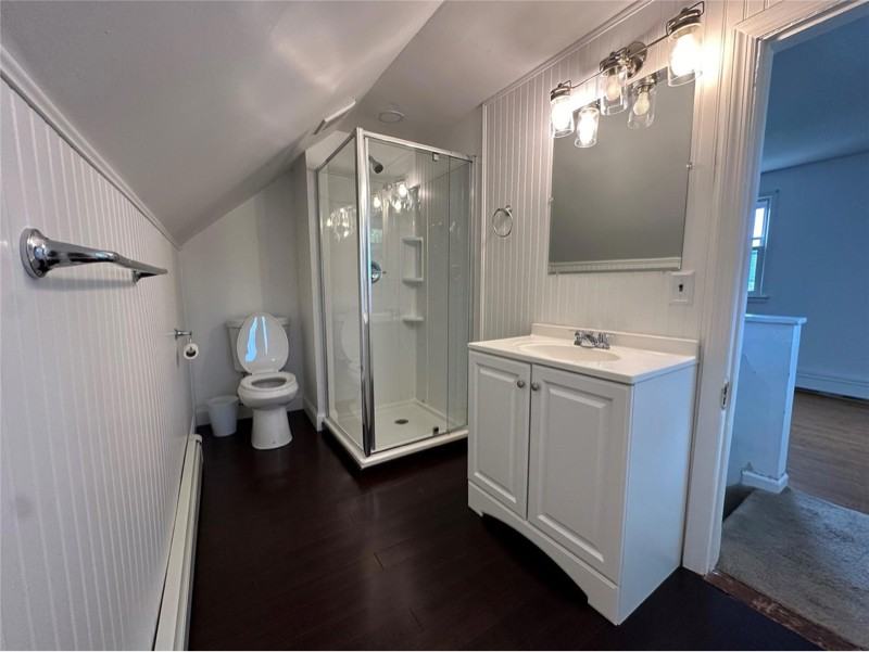 143 Church Ave - Photo 6 of 8