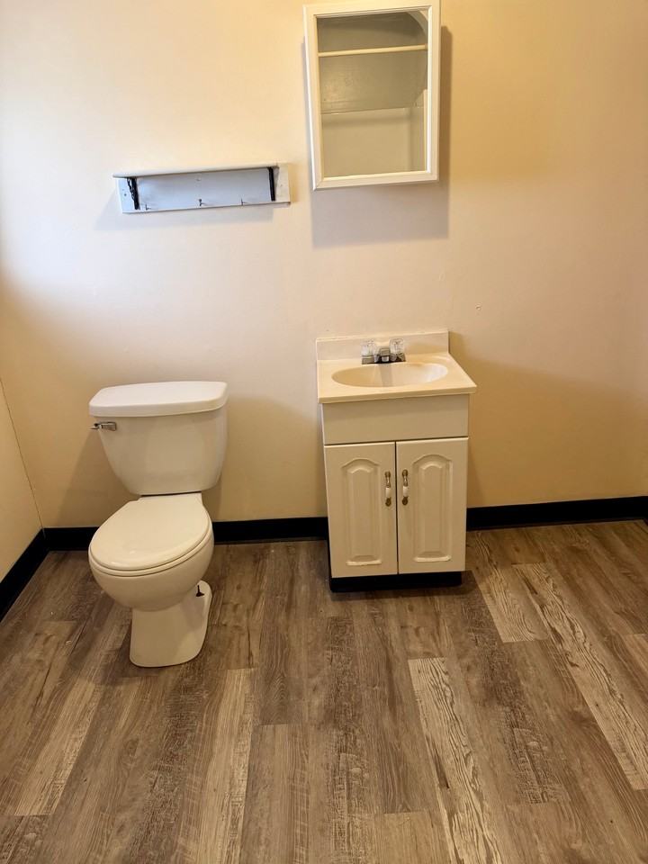 1008 Main St #1008APT2 - Photo 6 of 10