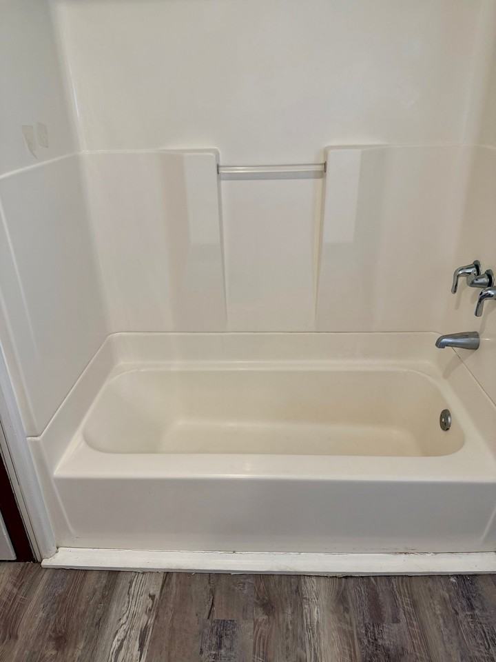 1008 Main St #1008APT2 - Photo 7 of 10