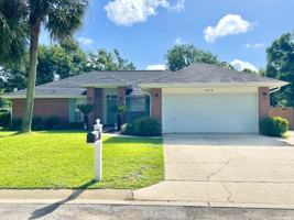 featured image of 3918 Holleyberry Ln