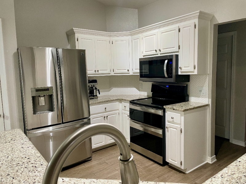 3918 Holleyberry Ln - Photo 6 of 19