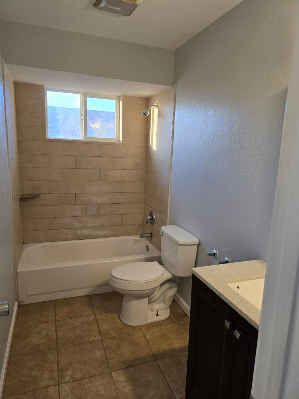 6087 Wildair Dr #6087 - Photo 6 of 9