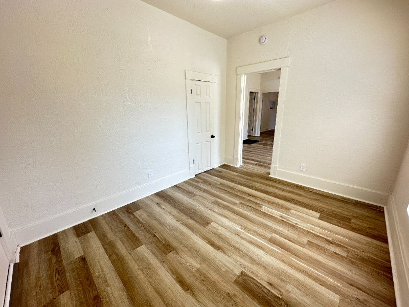 118 Monroe Ave #118 - Photo 3 of 29