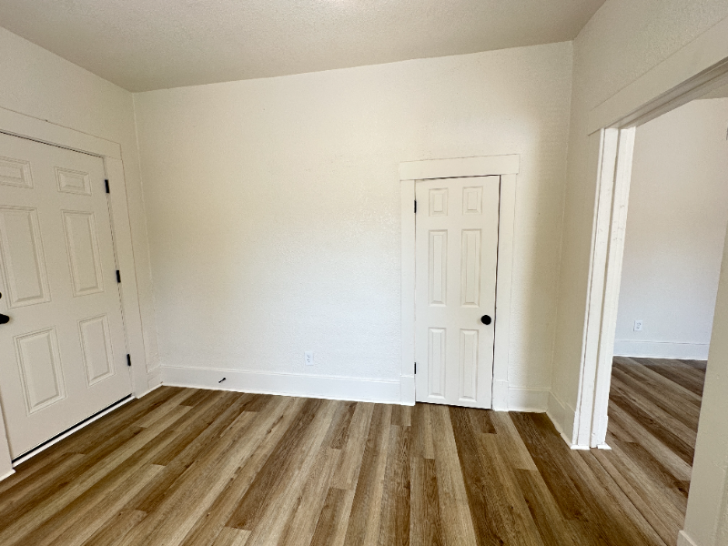 118 Monroe Ave #118 - Photo 4 of 29