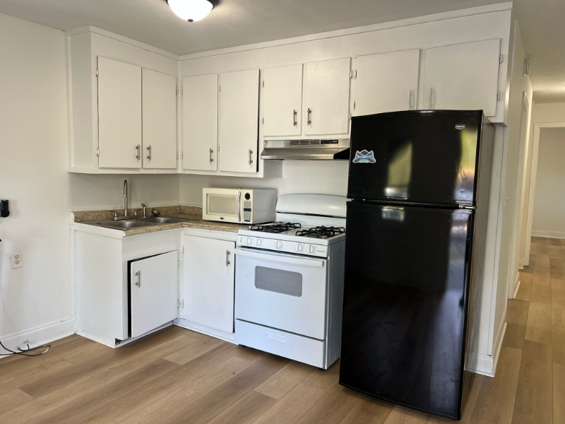 1517 Tinkertown Ave #B - Photo 5 of 14