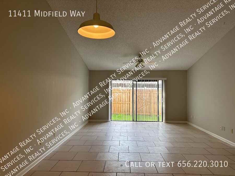 11411 Midfield Way - Photo 6 of 17