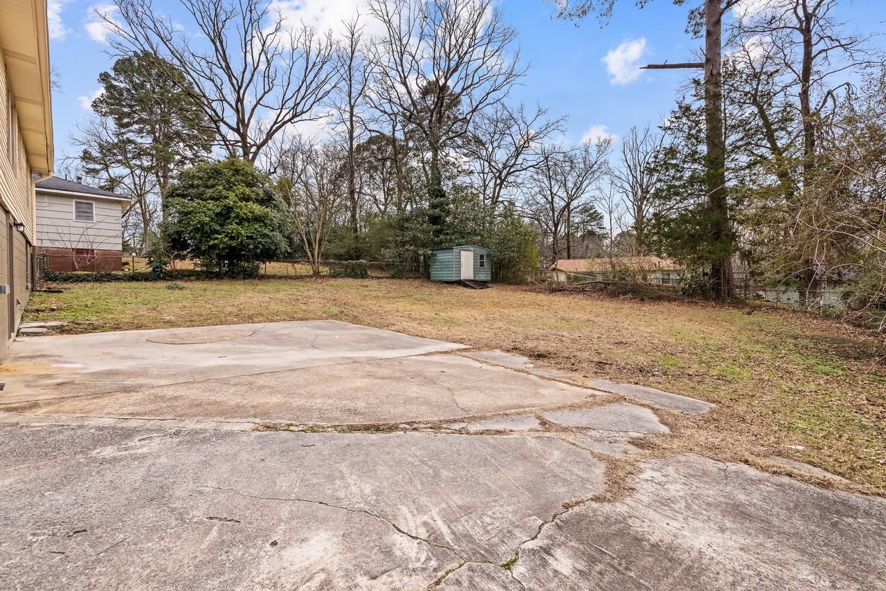 1321 Five Mile Rd - Photo 4 of 18