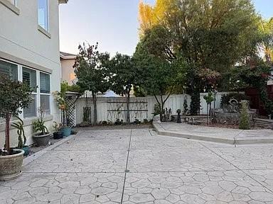 1682 Prima Dr - Photo 4 of 19