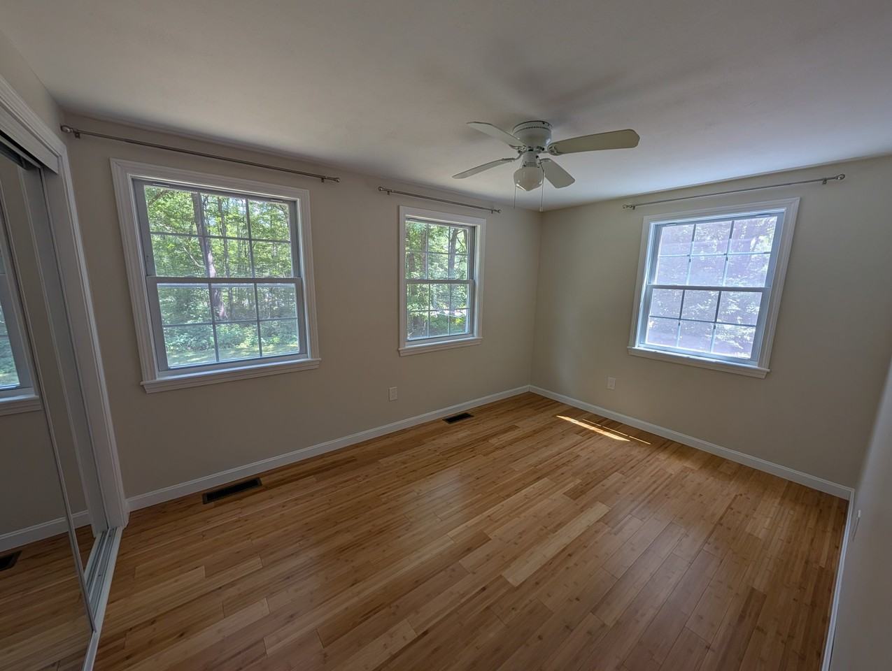 28 Flutter St - Photo 7 of 9