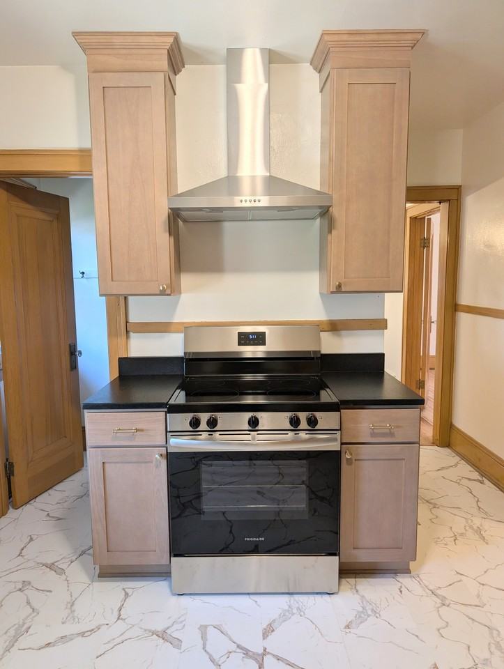 2344 N 68th St - Photo 2 of 19
