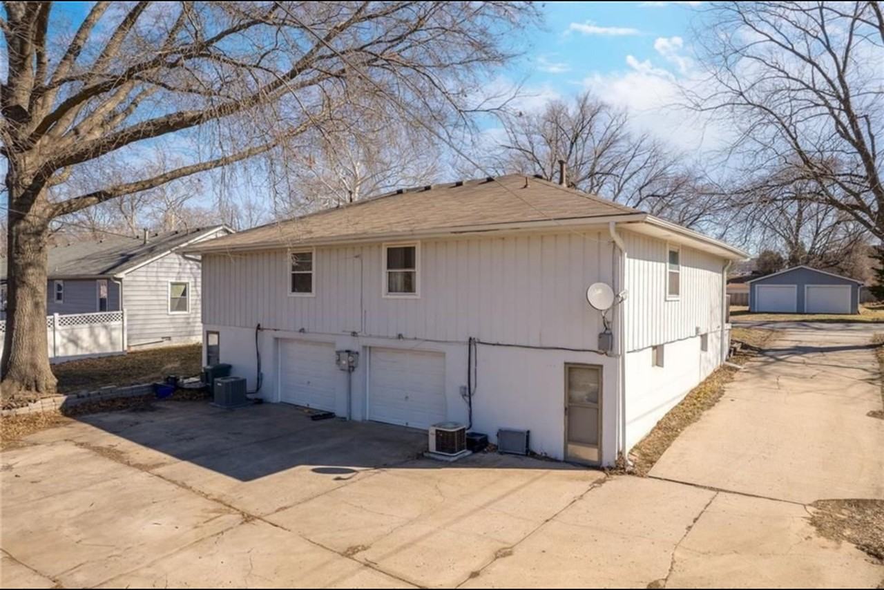 612 Mack St #612 - Photo 2 of 12