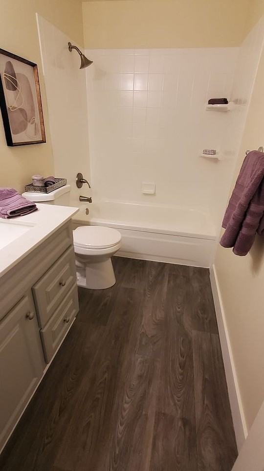 5846 S Pearl St - Photo 7 of 12