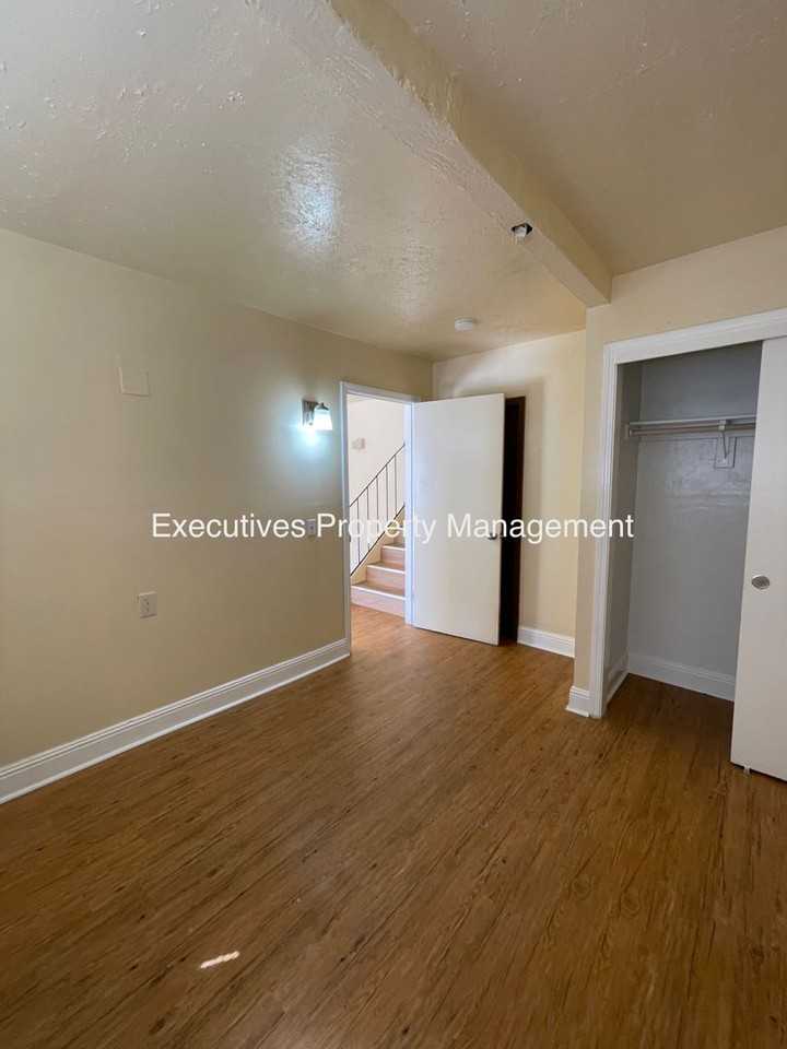 4909 N Winery Cir - Photo 6 of 13