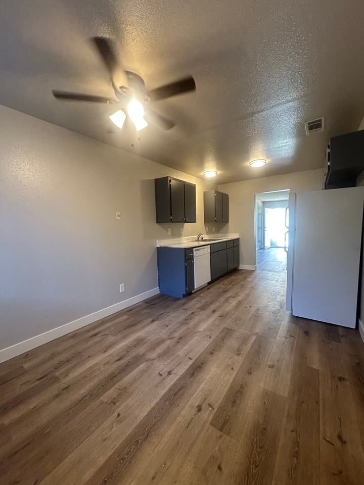 656 Sunnyside Ave #119 - Photo 6 of 14