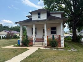 featured image of 146 16th St #A