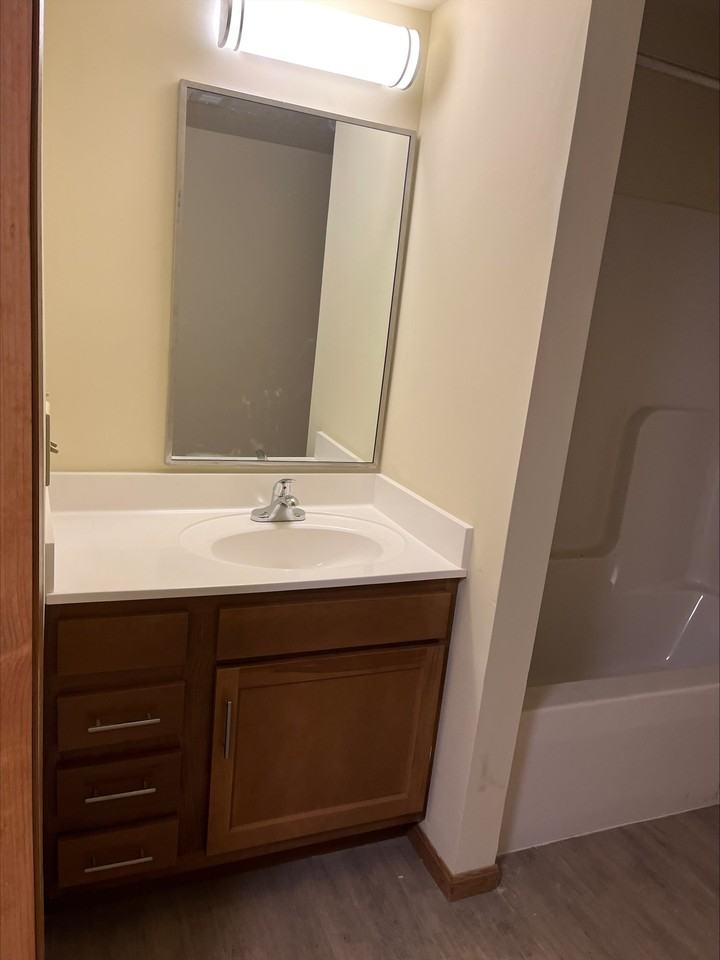 350 Elk Village Dr #1 - Photo 7 of 10