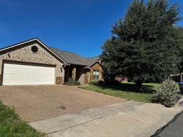 featured image of 10412 Whitney Trce