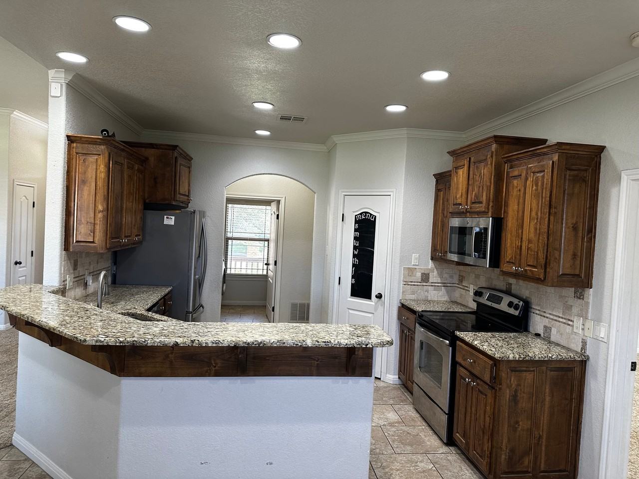10412 Whitney Trce - Photo 7 of 17