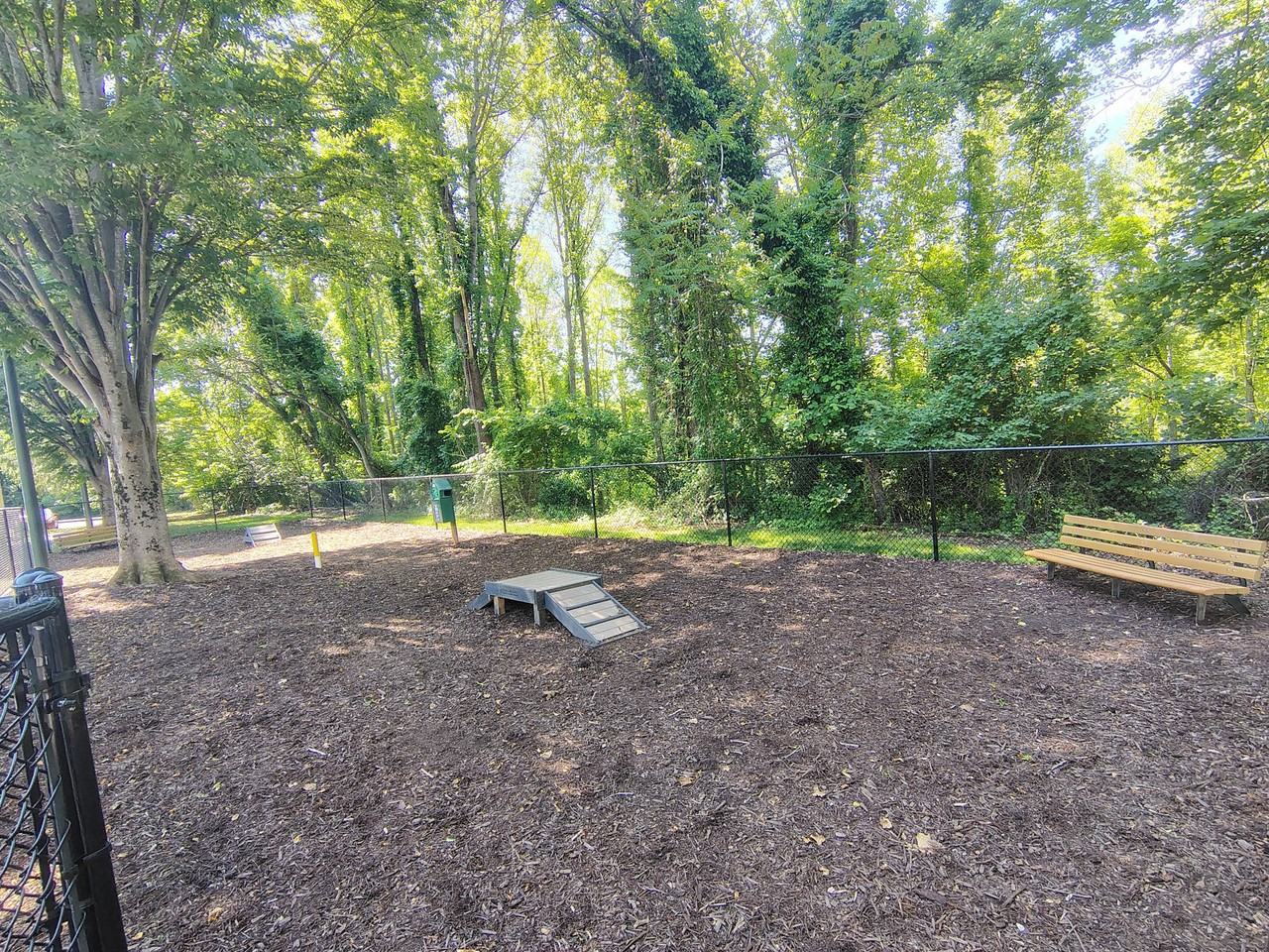 600 Reusens Rd #B19 - Photo 5 of 12
